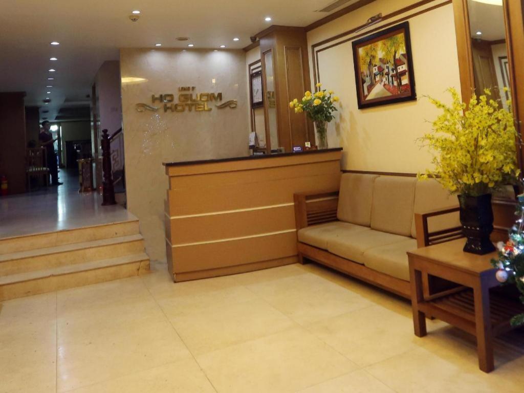 Lenid De Ho Guom Hanoi
