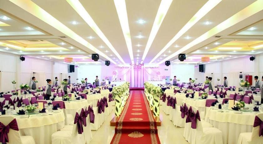 Hoa Binh Hotel 3*