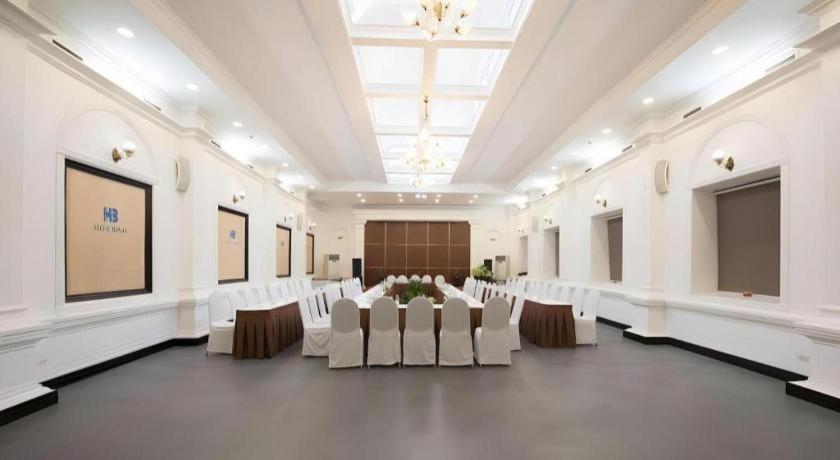 Hotel Hoa Binh 3*