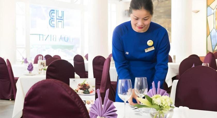 Hotel Hoa Binh 3*