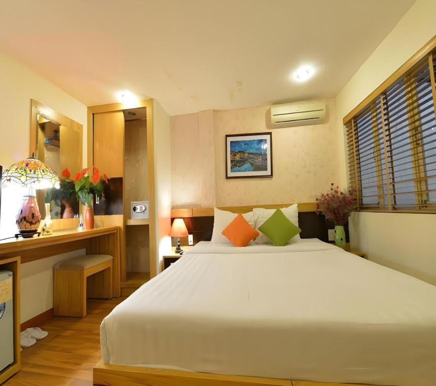 Hotel Serenity 2