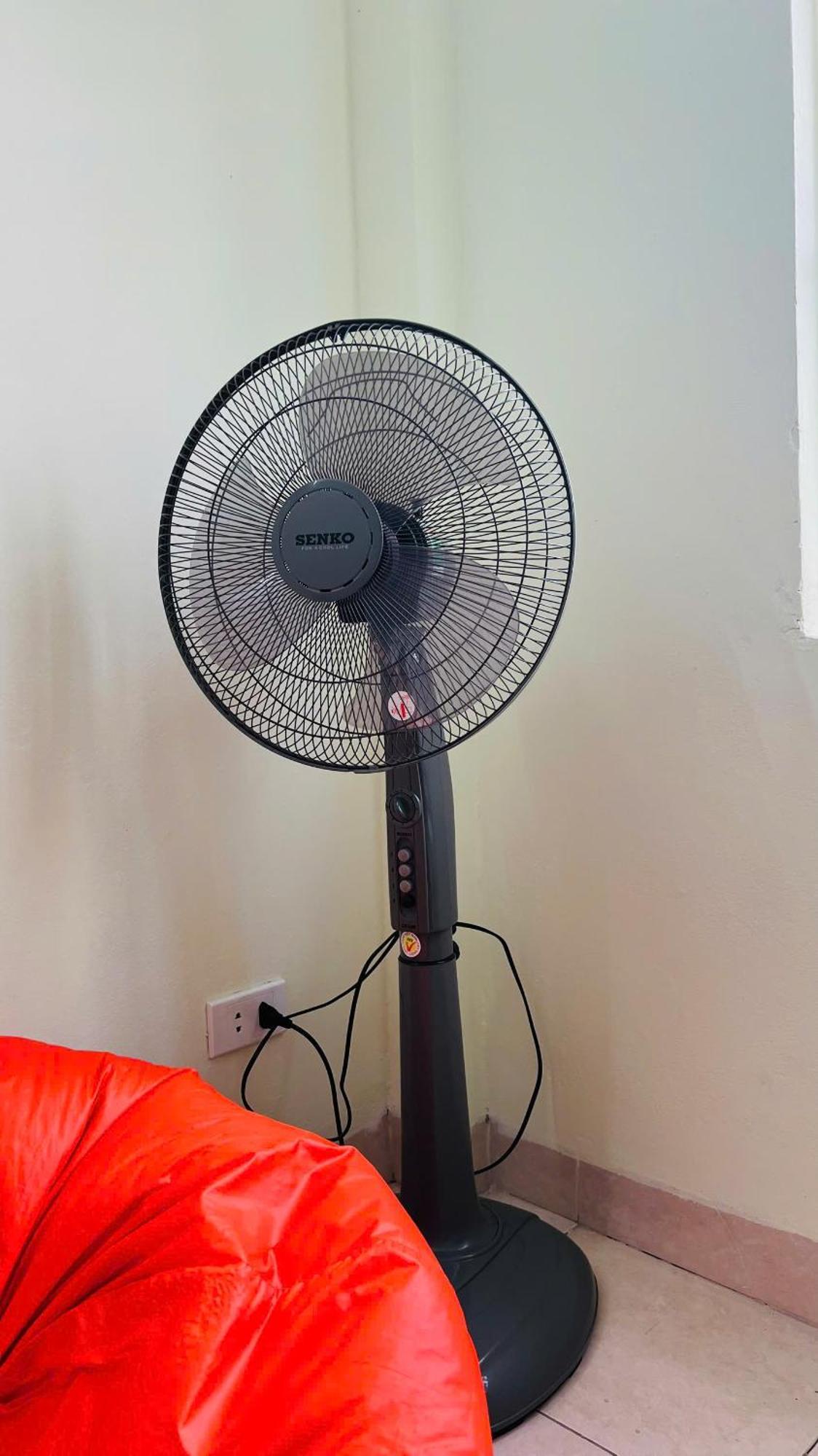 Homestay Mat Sieu Thoang, Cua So Lon