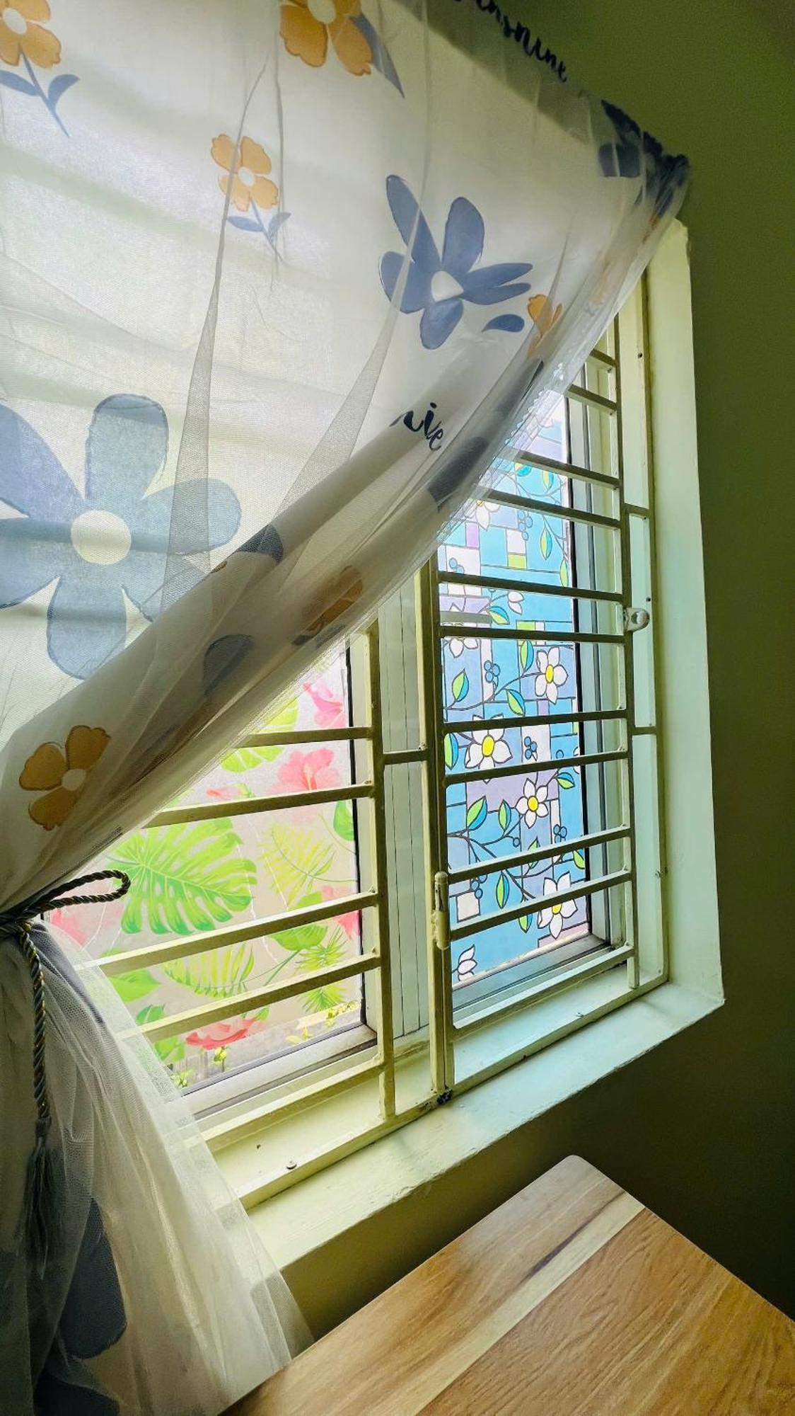 Homestay Mat Sieu Thoang, Cua So Lon