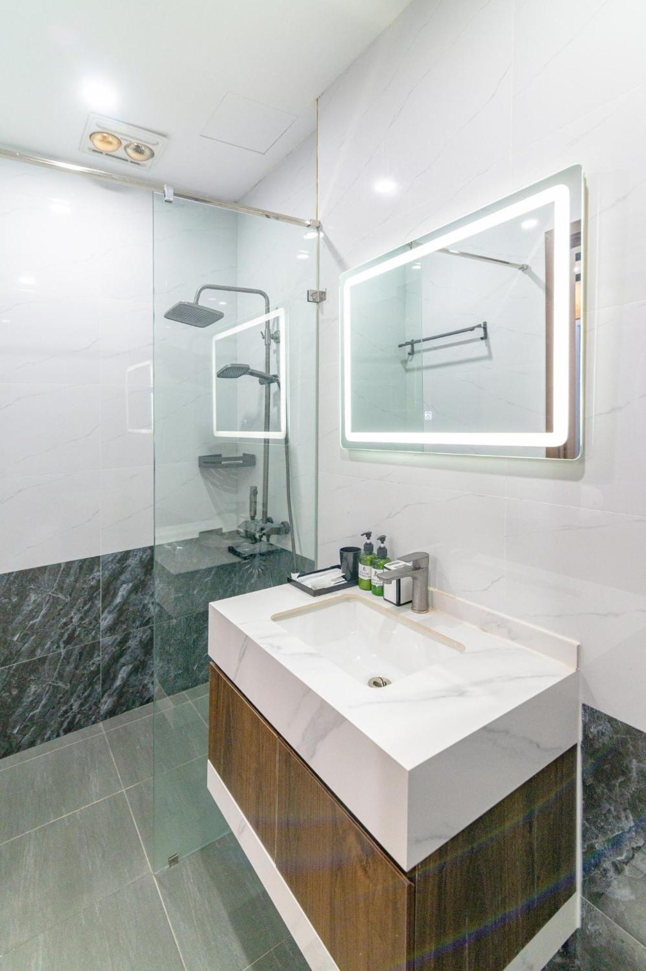 Luxe Paradise Dang Thai Mai Apartamento Hanói