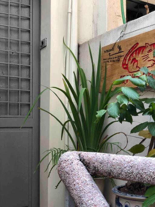 Pangsapuri Privatehouse'sartistbrkitchenbalconyoldquarter