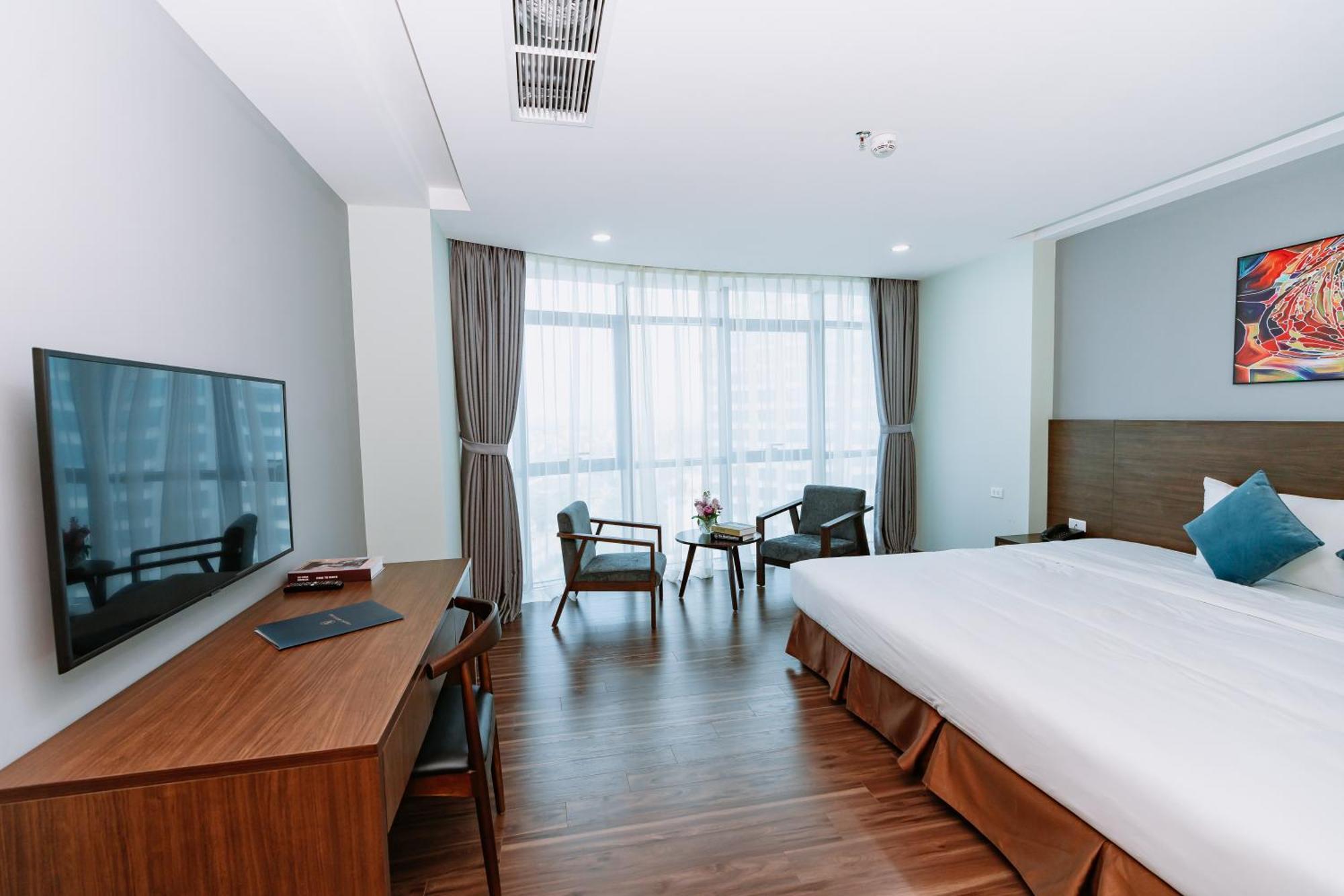 Legend Westlake Khách sạn 4*