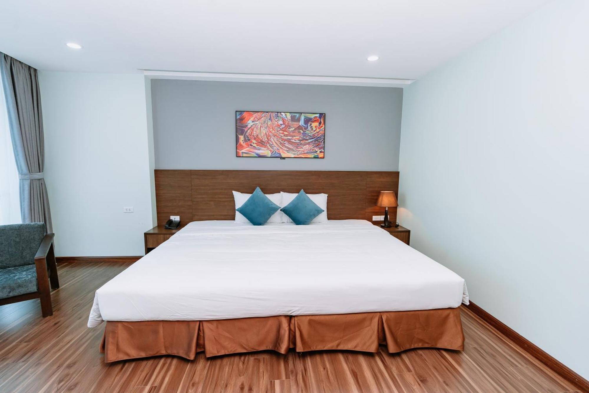 Khách sạn Legend Westlake Hà Nội