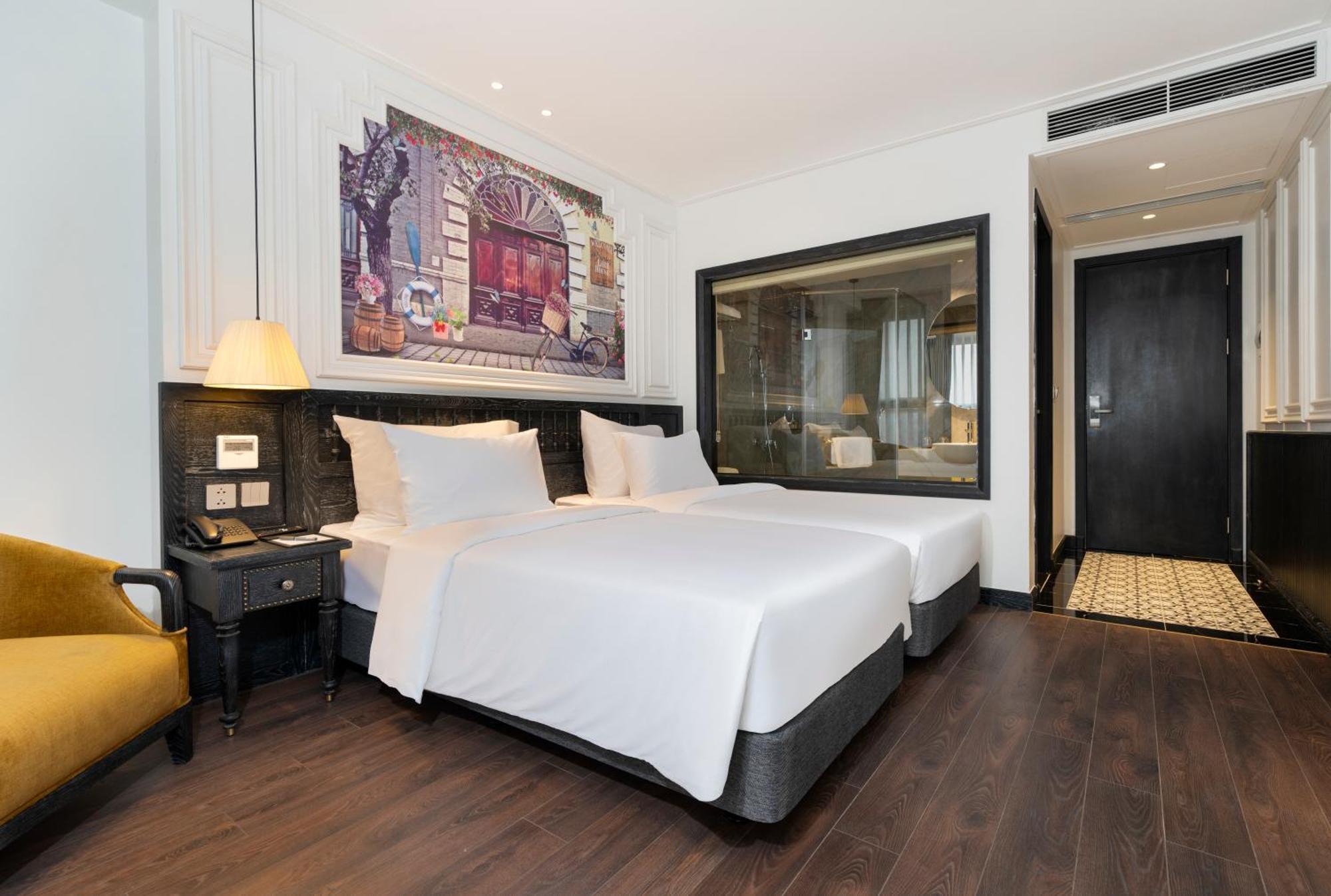 Luxe Paradise Premium Pham Hong Thai Hotel