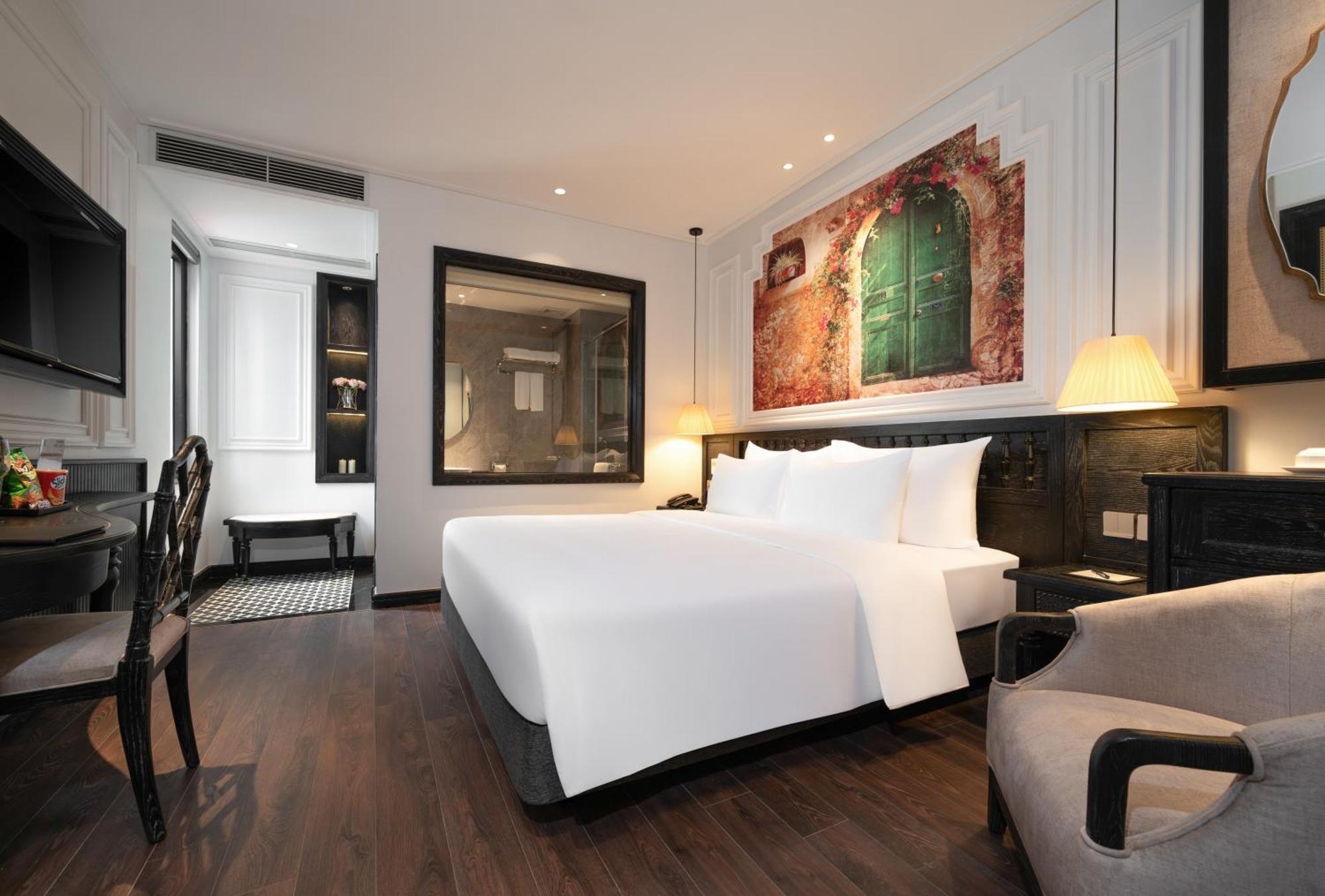 Hotel Luxe Paradise Premium Hanoi