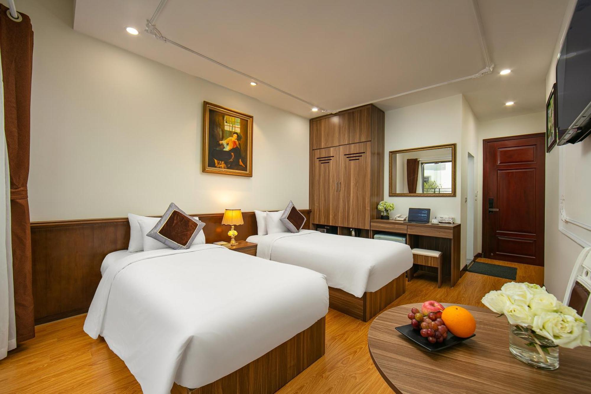 Hotel Tunger Premium & Travel 4*