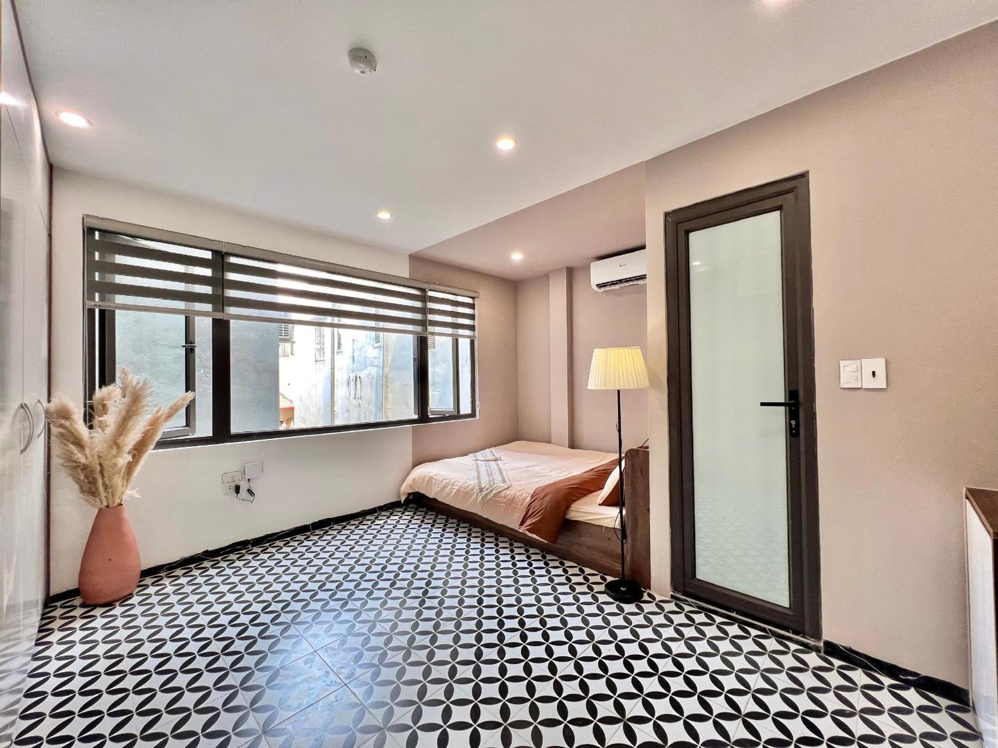 Nine Housing 127 Hao Nam Hanoi