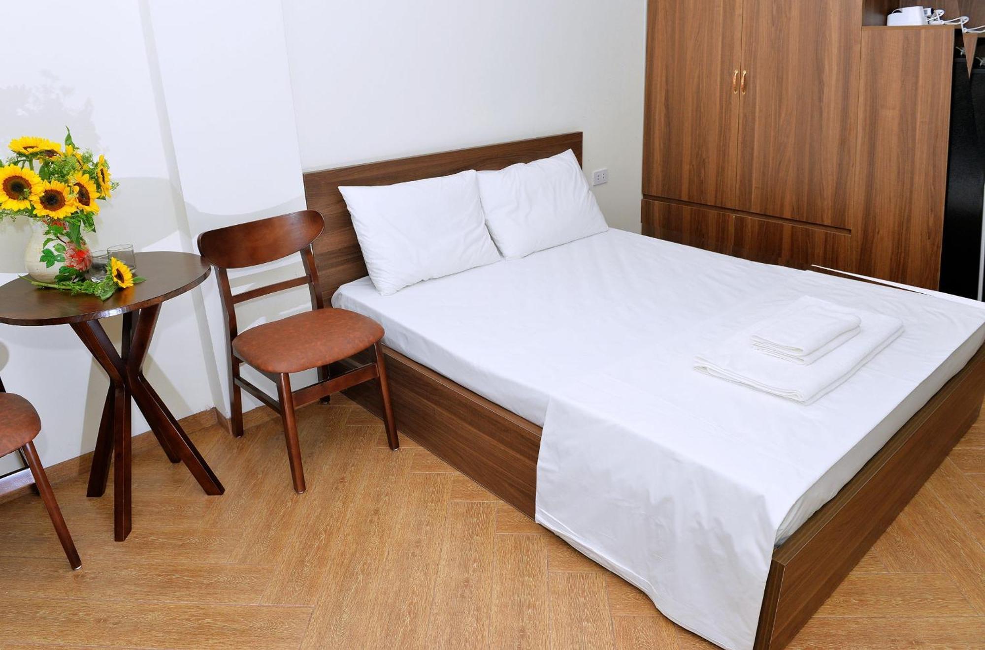 Era Apartment 158 Nguyen Khanh Toan Aparthotel *