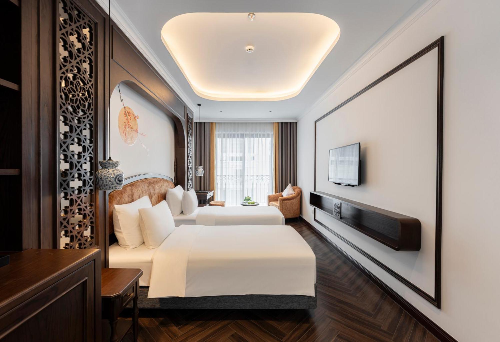 Eli Rina 4* Hà Nội