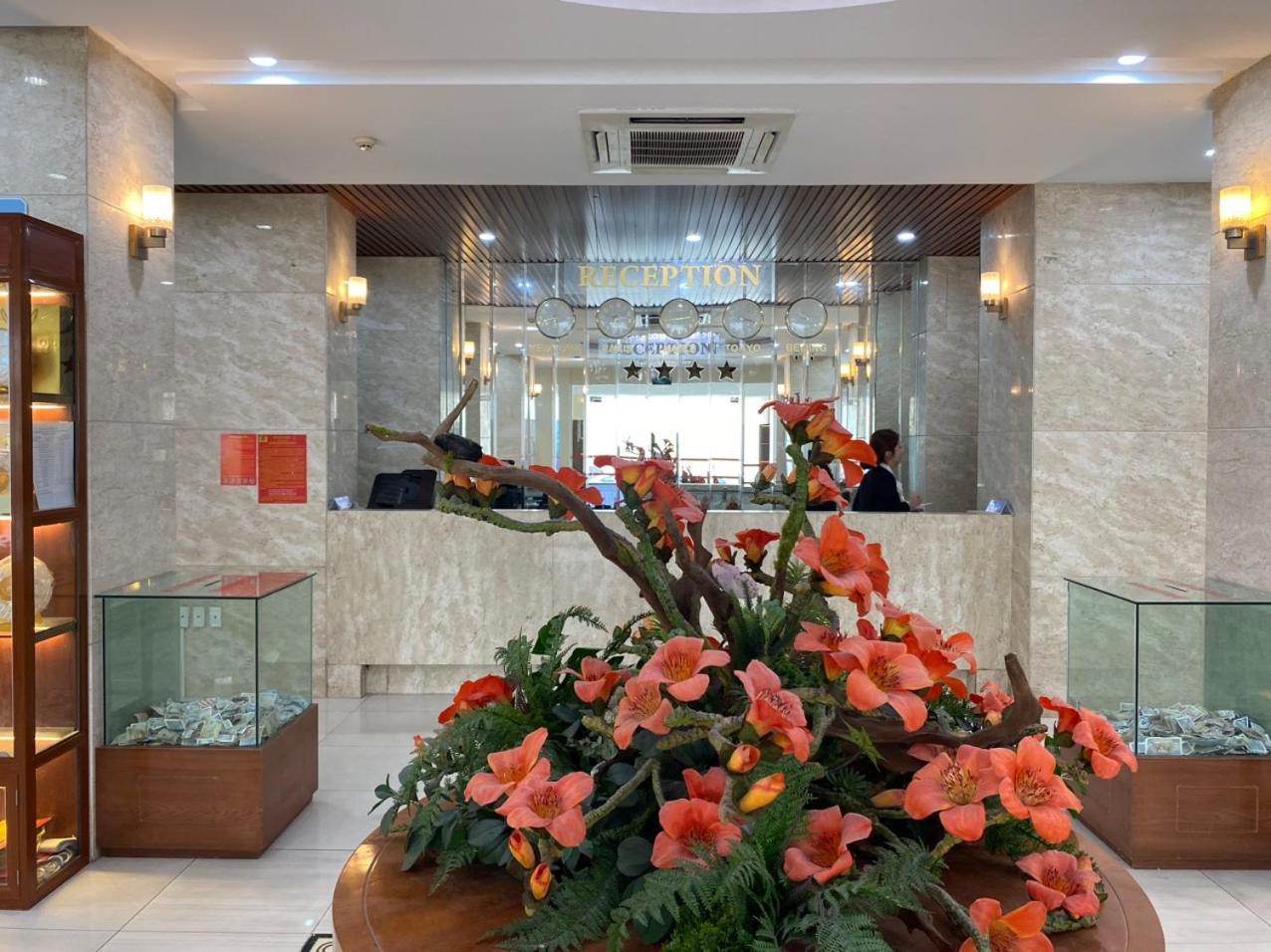 Nguyẽn Quyèn Hotel