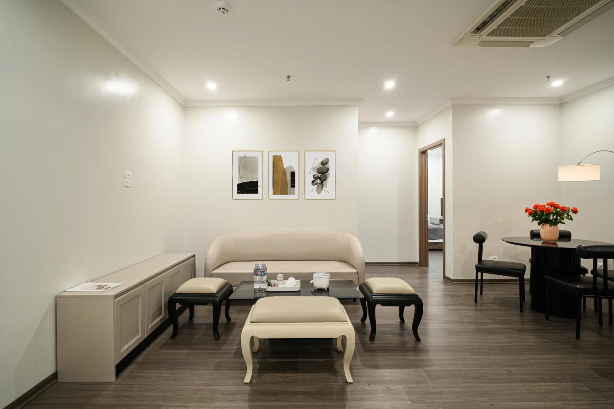 Hotel Norah *