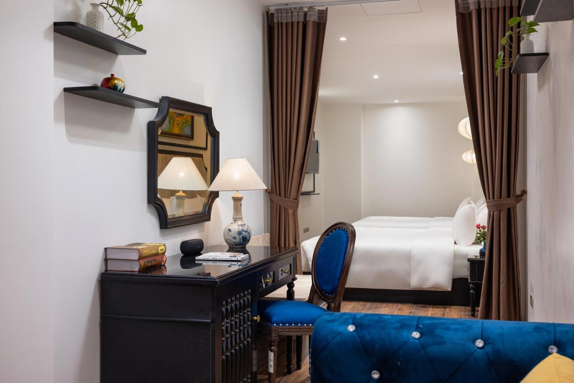 Calista Trendy & Hanoi