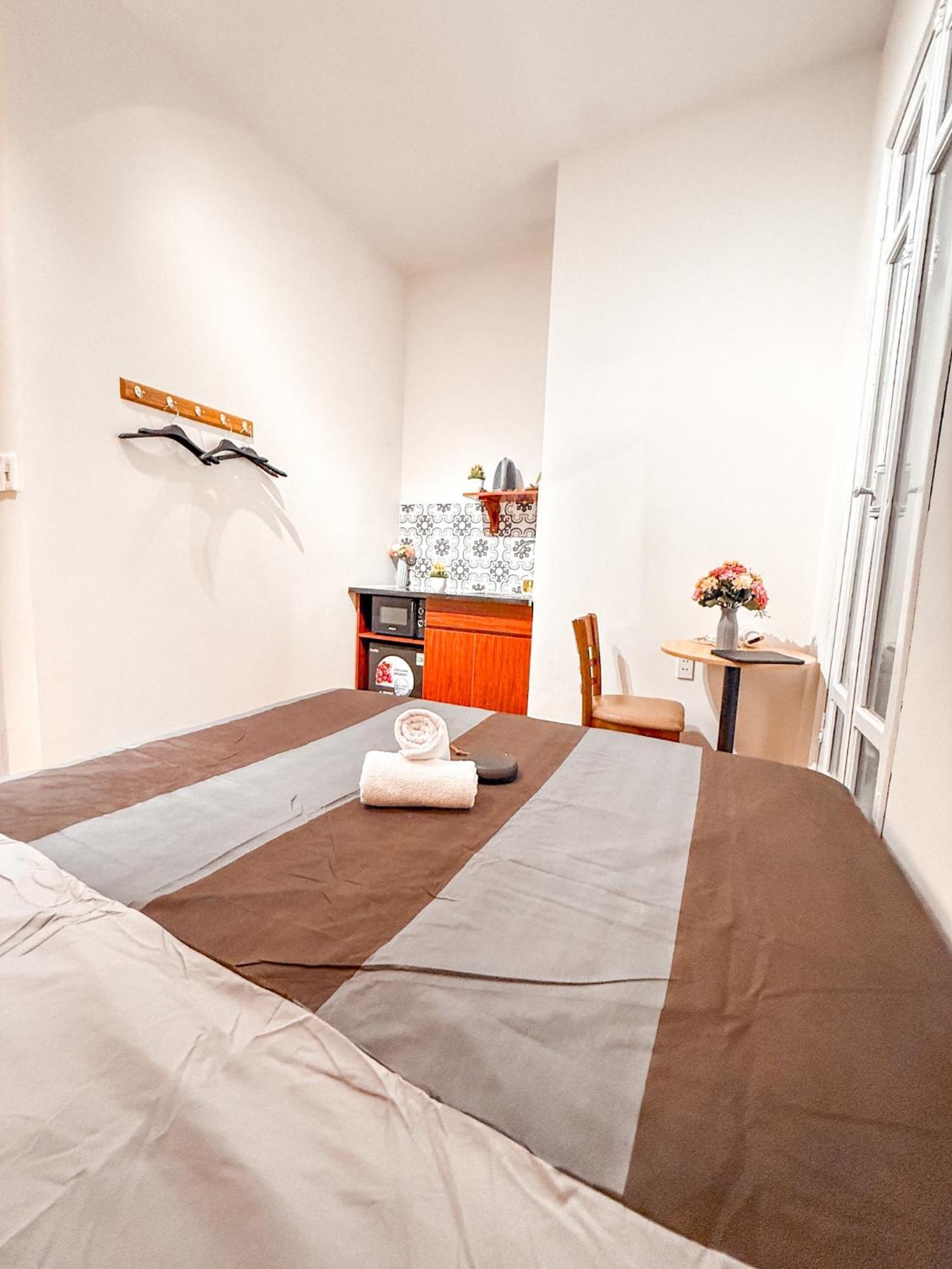 La Casa Di Dicembre 18 Hang Chao Homestay Hanoi