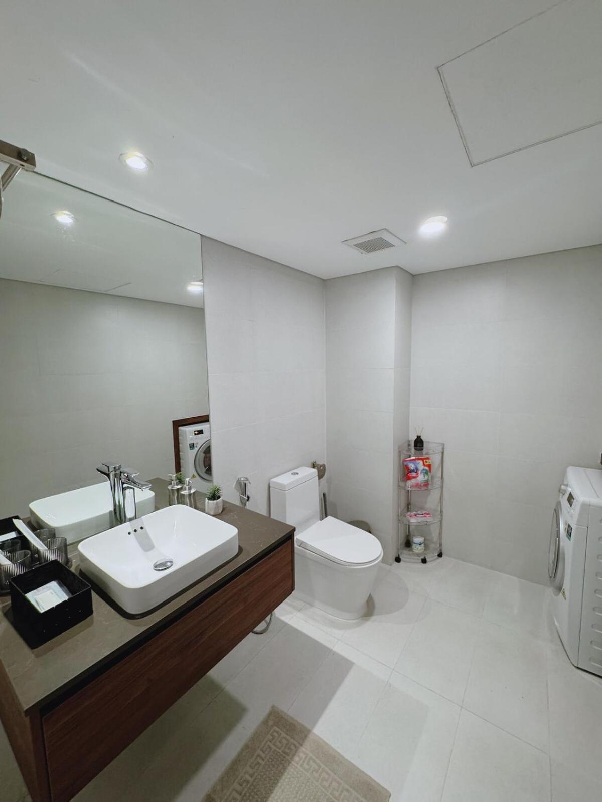 Luxury Duplex-bridge View-walk To Lotte Mall