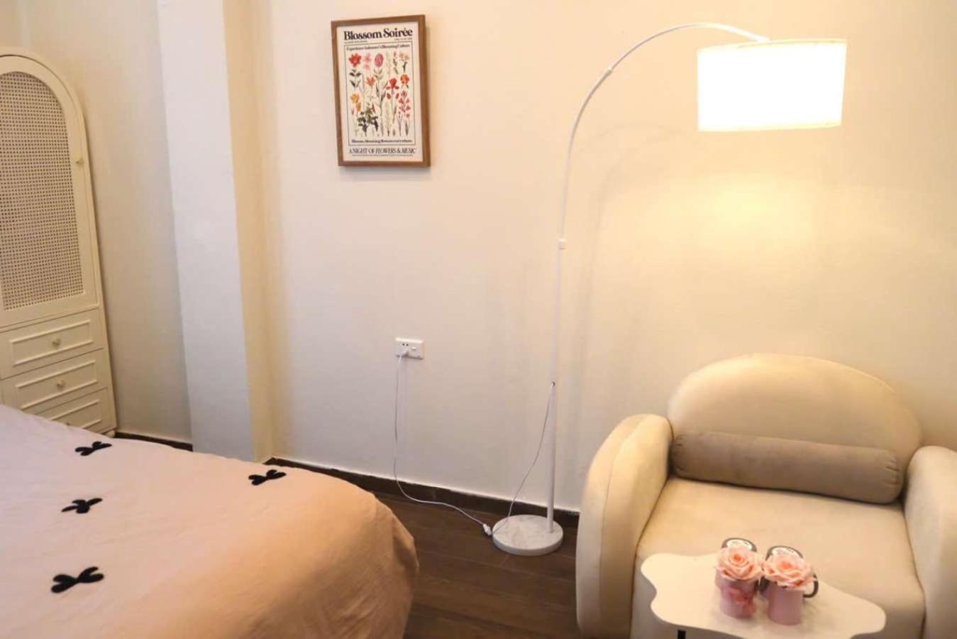 Homestay Elb I Self Check In Hanoi