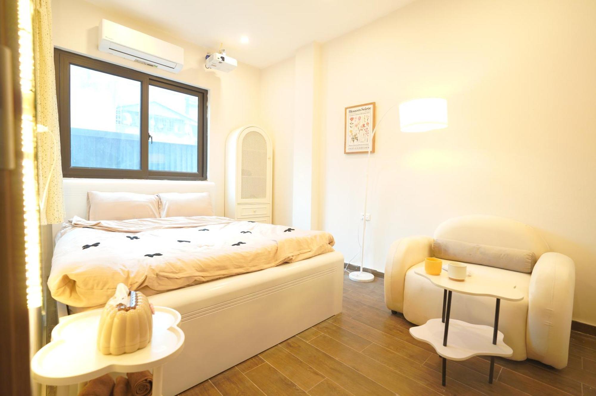 Homestay Elb I Self Check In Hanoi