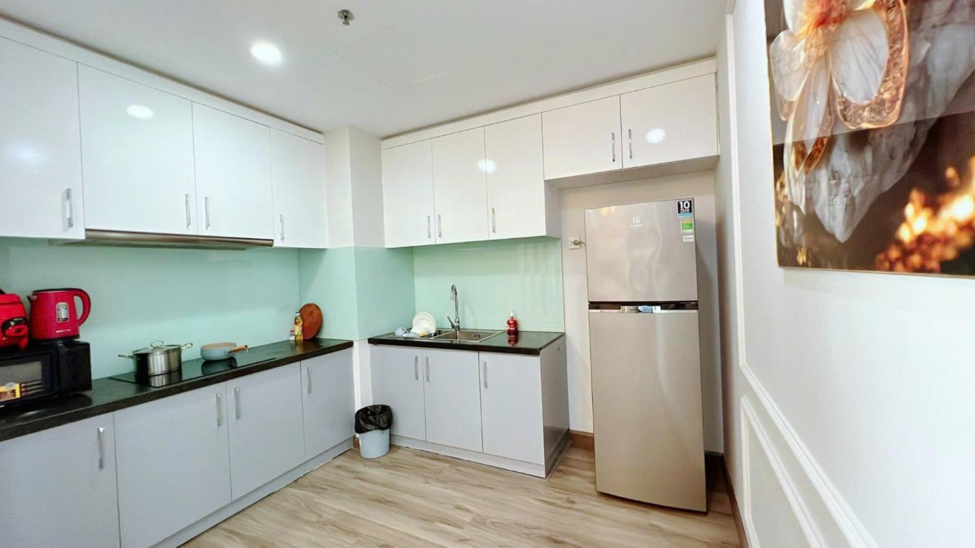 Palm House In Vinhomes Times Apartment