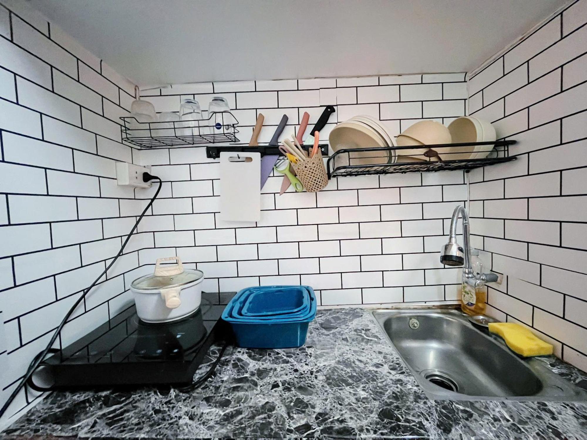 Local House Apartment Hanoi