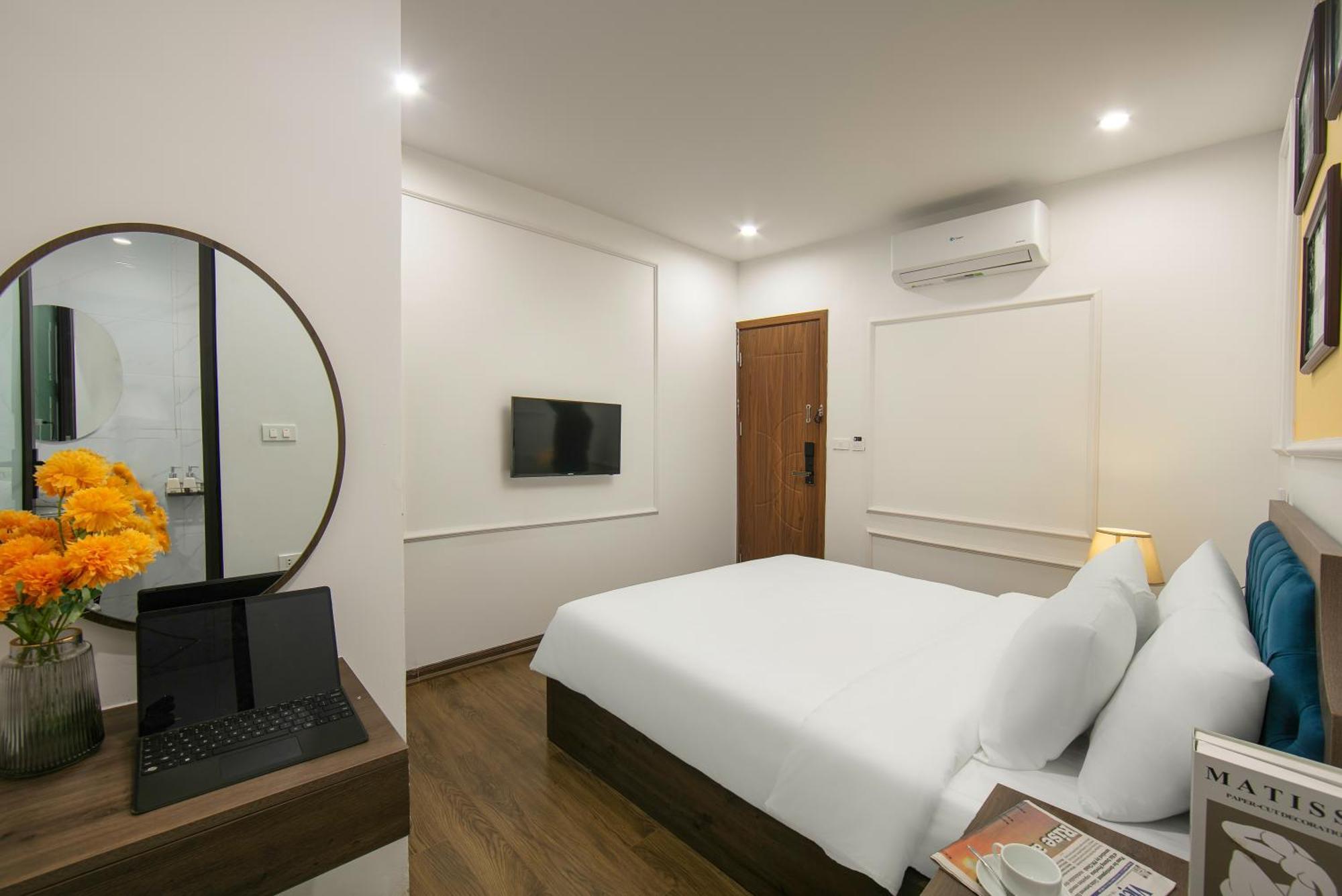 Khách sạn Dream Premium &