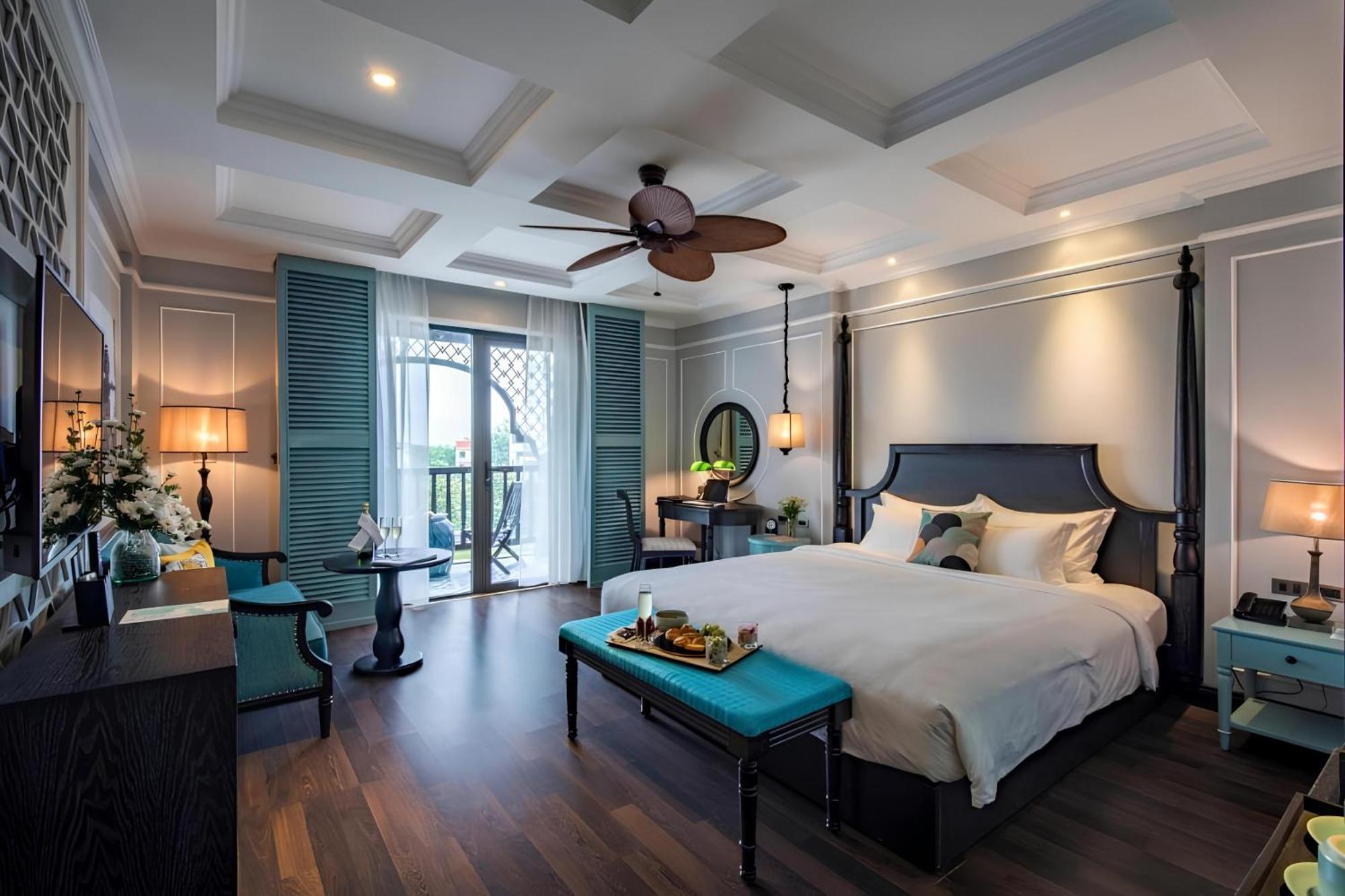 Golden Moon & Travel Hotel Hanoi