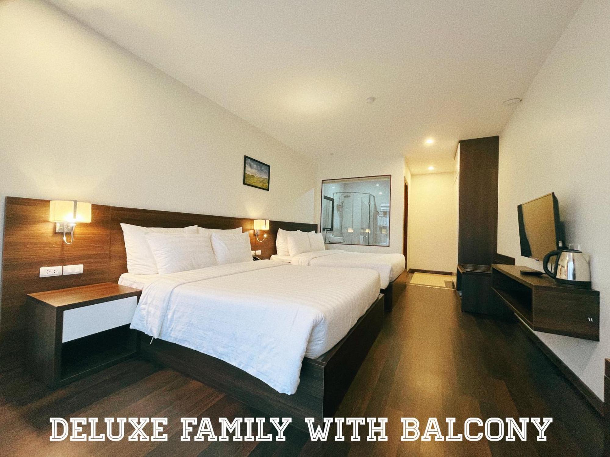 Paragon Noi Bai & Pool Hotel 4*