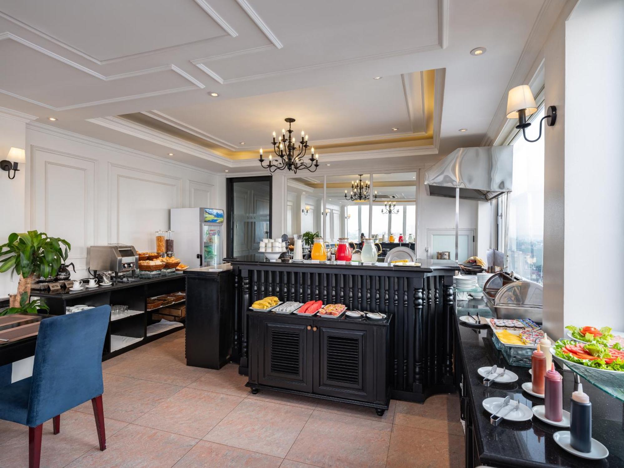 The Flower Boutique & Travel 4*