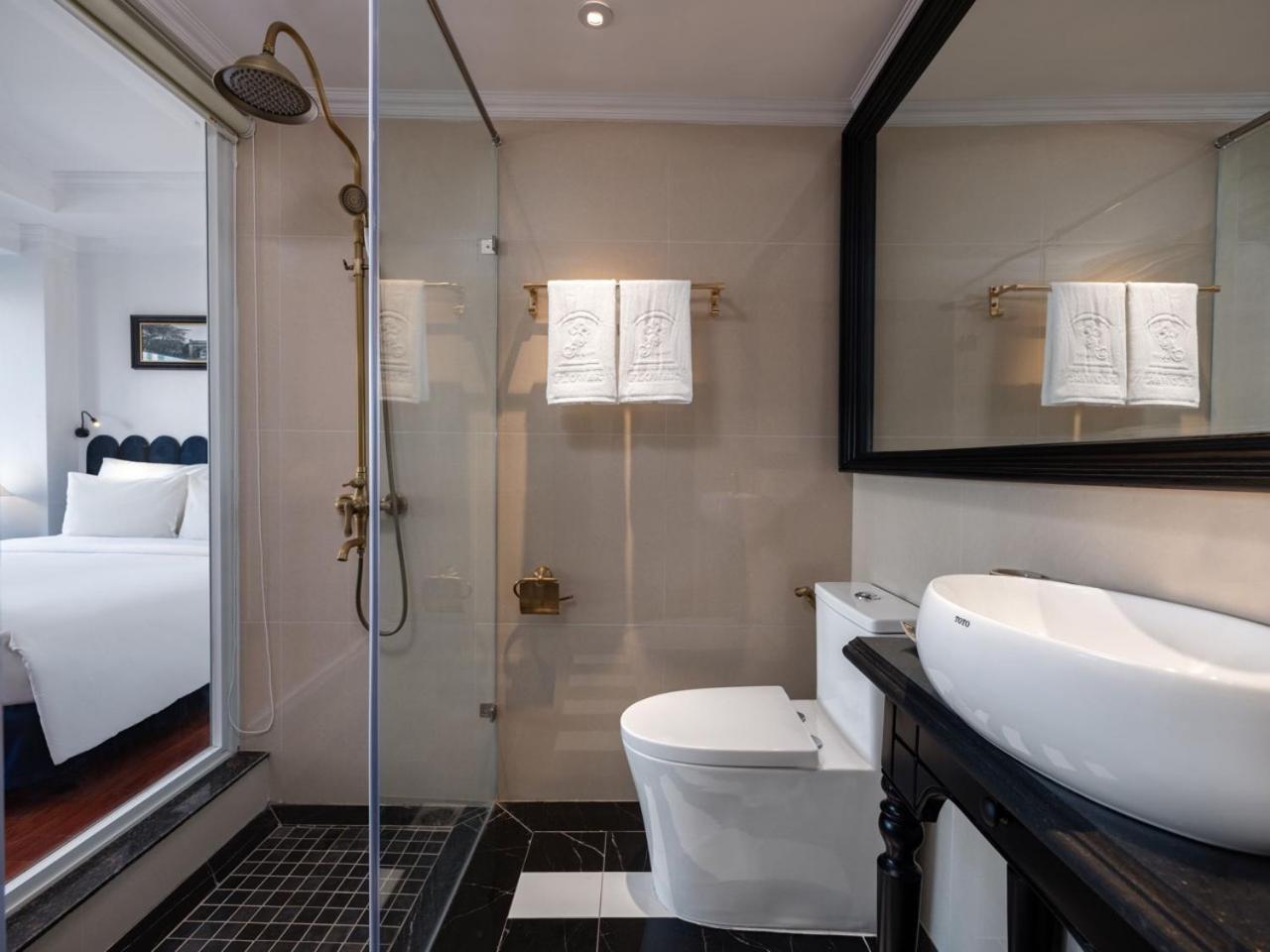 The Flower Boutique & Travel Hotel