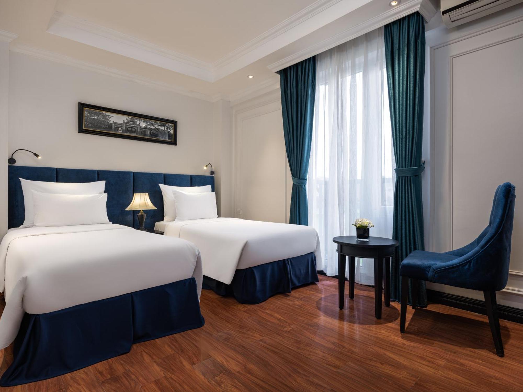 The Flower Boutique & Travel Hotel Hanói
