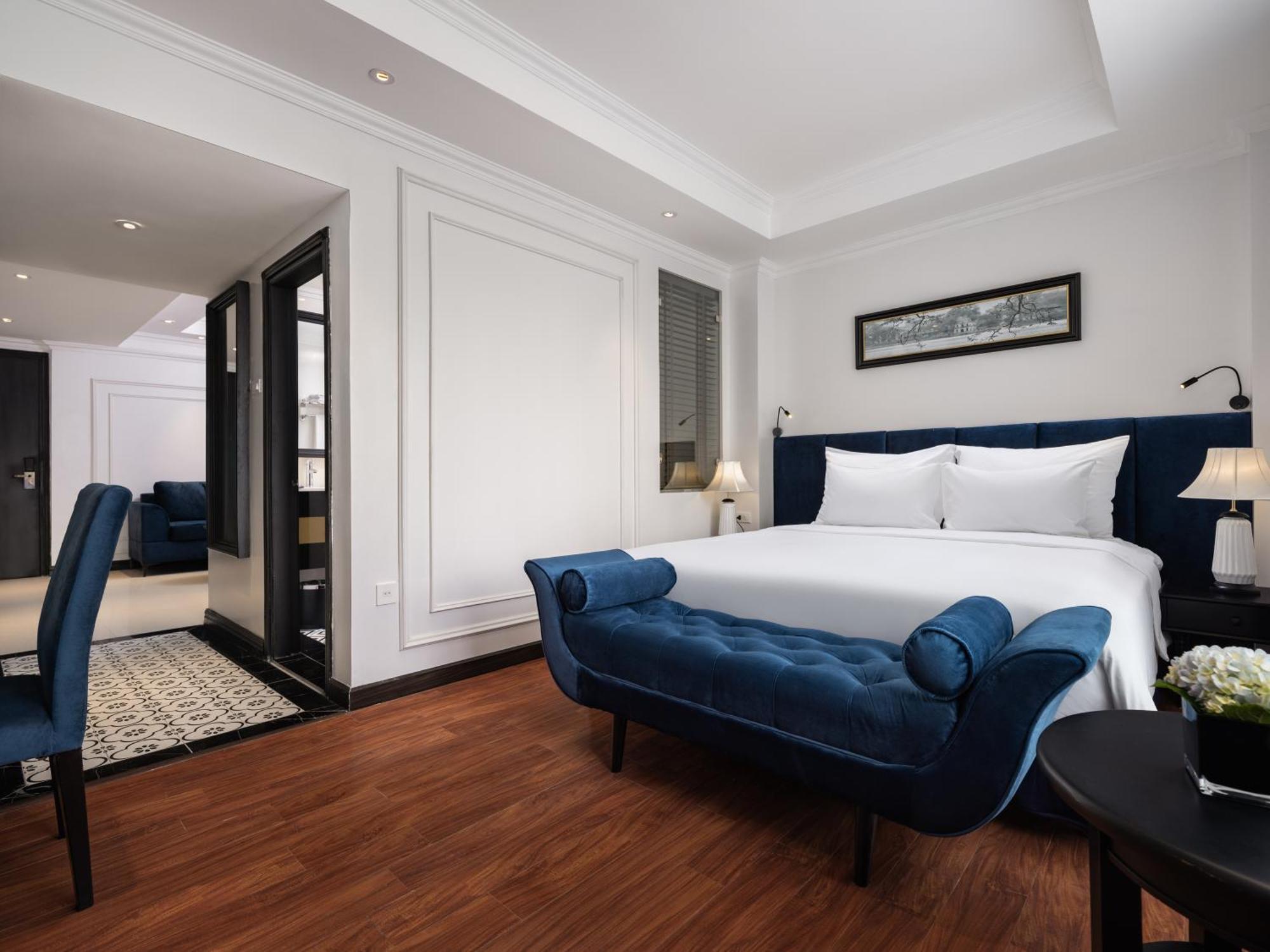 Hotel The Flower Boutique & Travel 4*