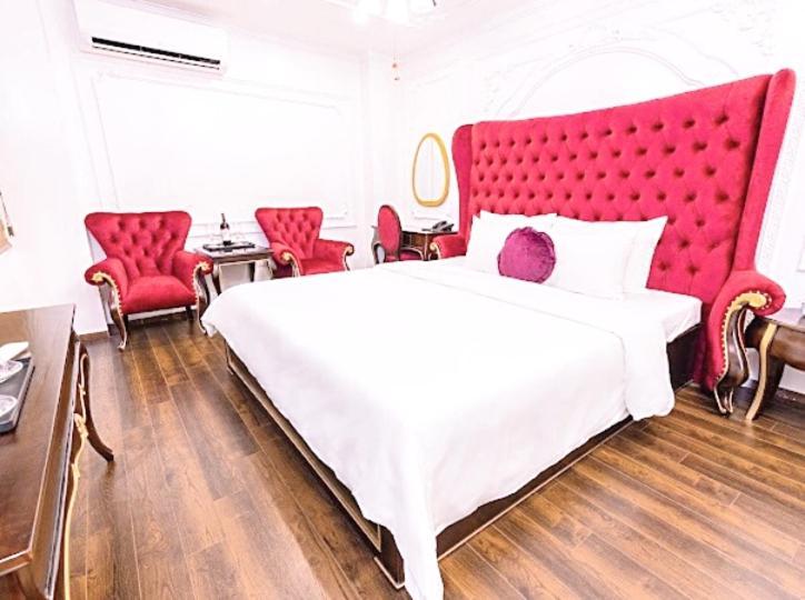 Love hotel Hoang Gia Ha Noi Capital