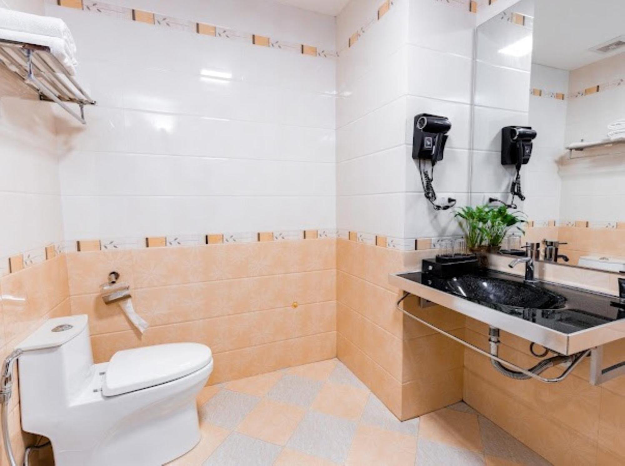 Love hotel Hoang Gia Ha Noi Capital