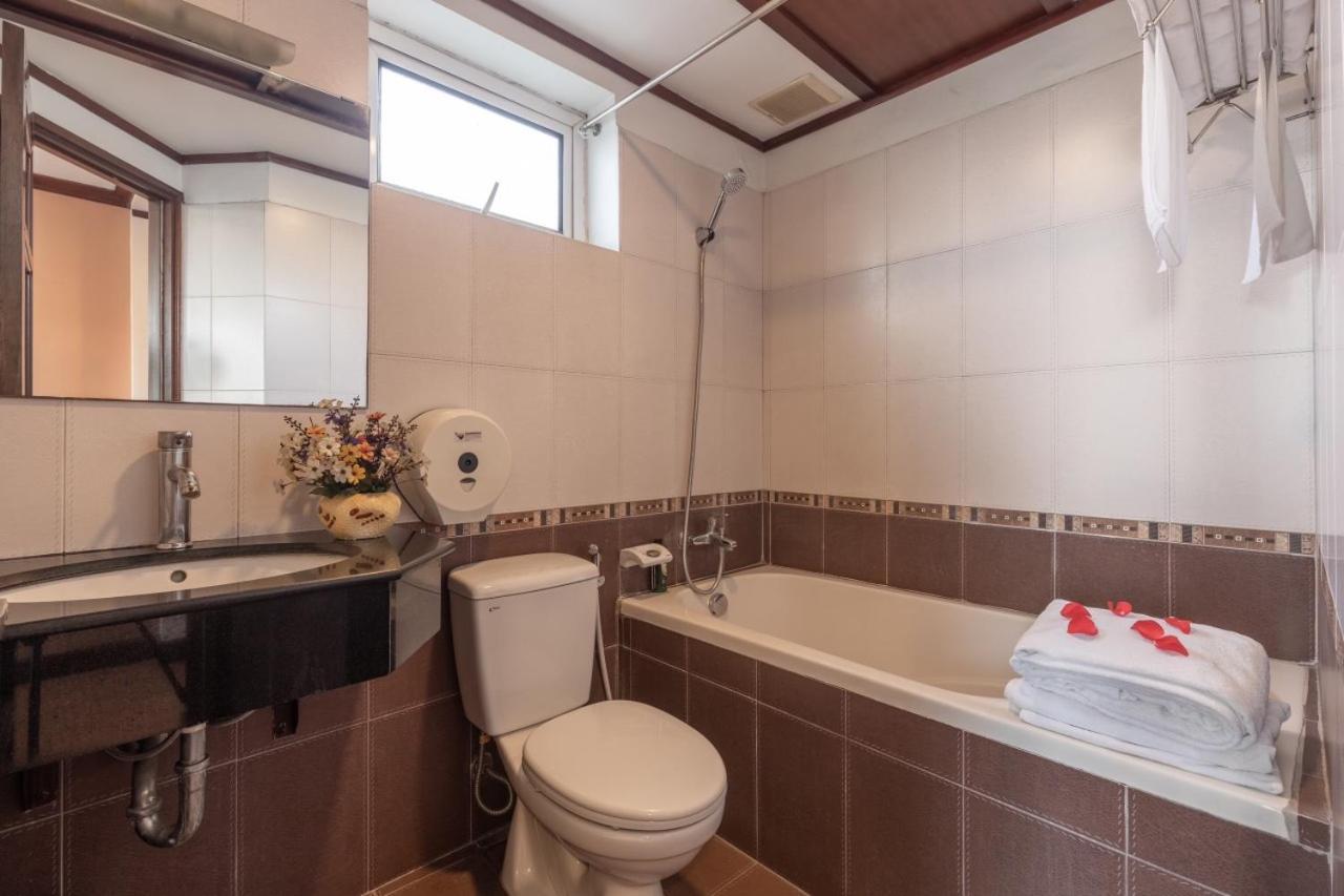 Hotel T -
