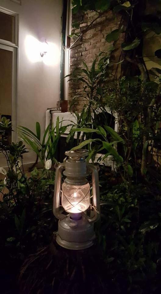 Price Ho Tay With Garden & Pool For Long Khách sạn hẻo lánh