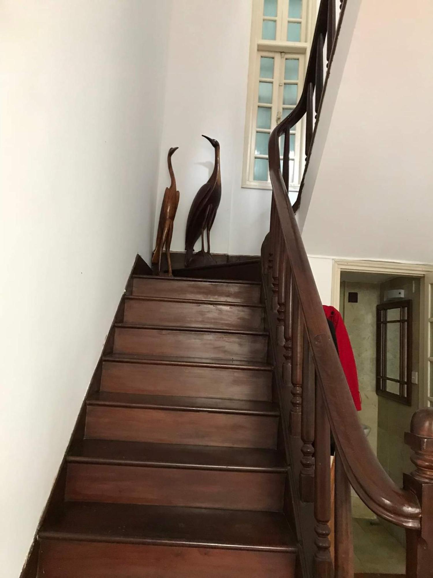 Price Ho Tay With Garden & Pool For Long Khách sạn hẻo lánh Hà Nội