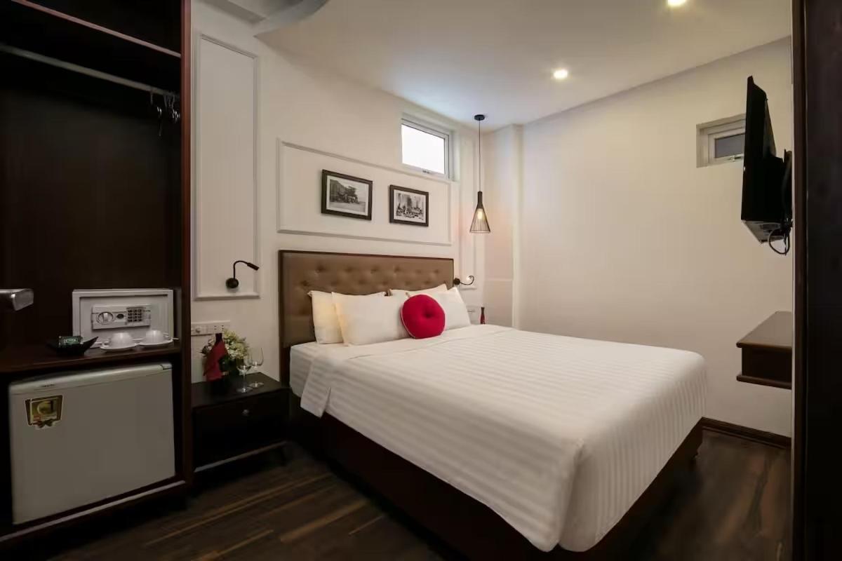 Hotel Vision Boutique Hotel, No 8 Tho Xuong, Hoan Kiem - By Bay Luxury 3*