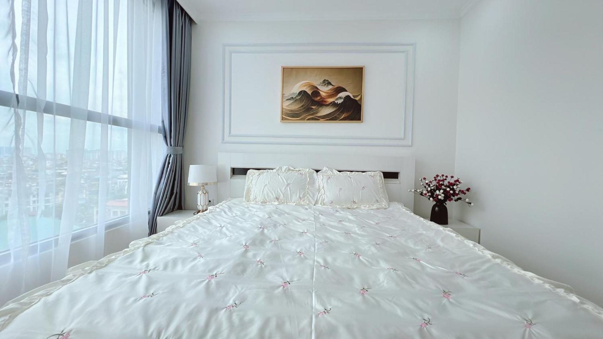 Kabilux House - 1-2-3 Bedrooms In Vinhomes Times