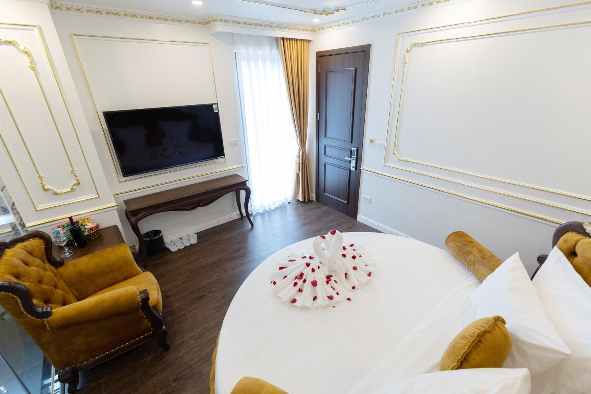 Royal Duong Noi Hanoi