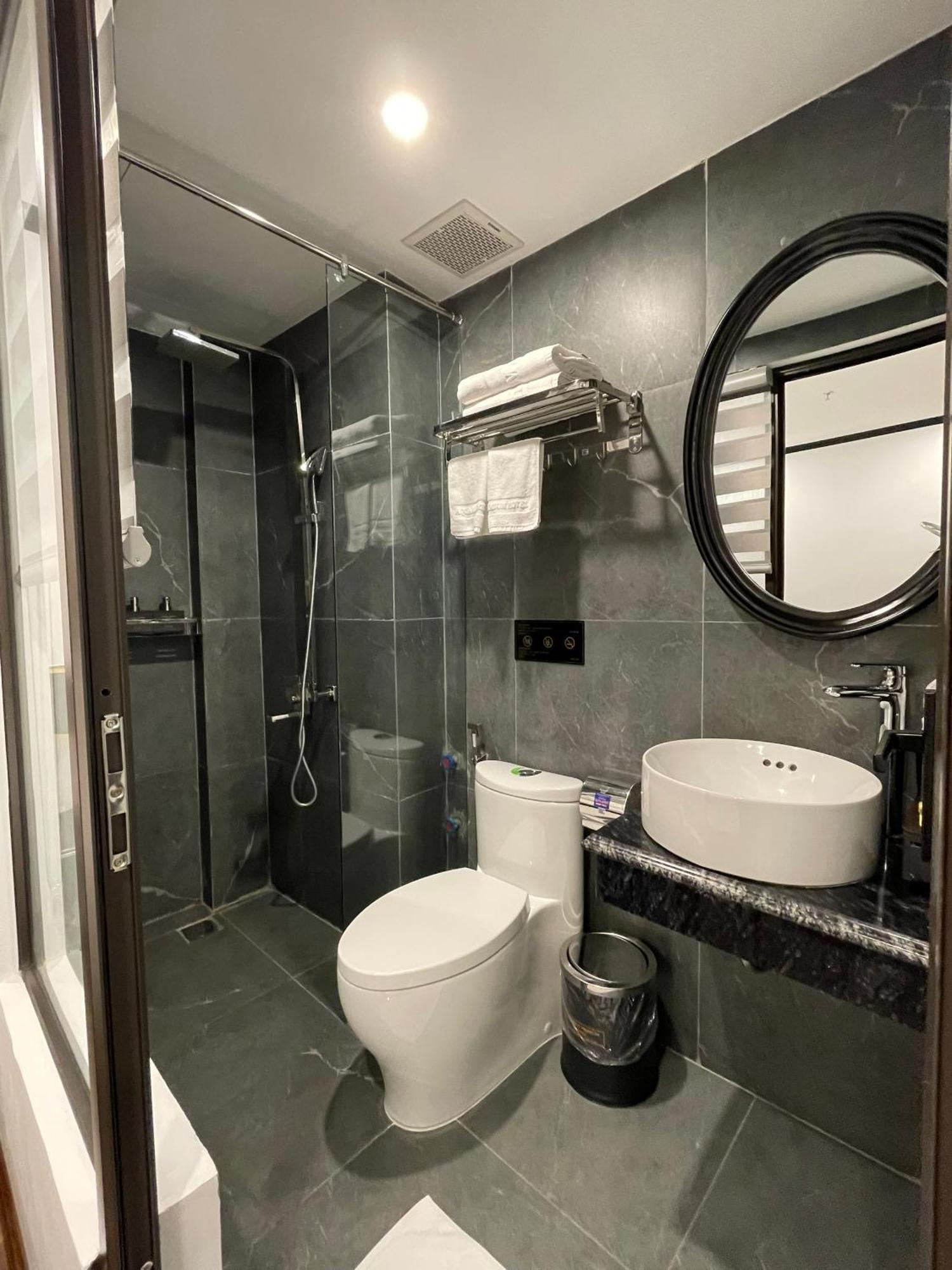 Aquarius Premium Khách sạn