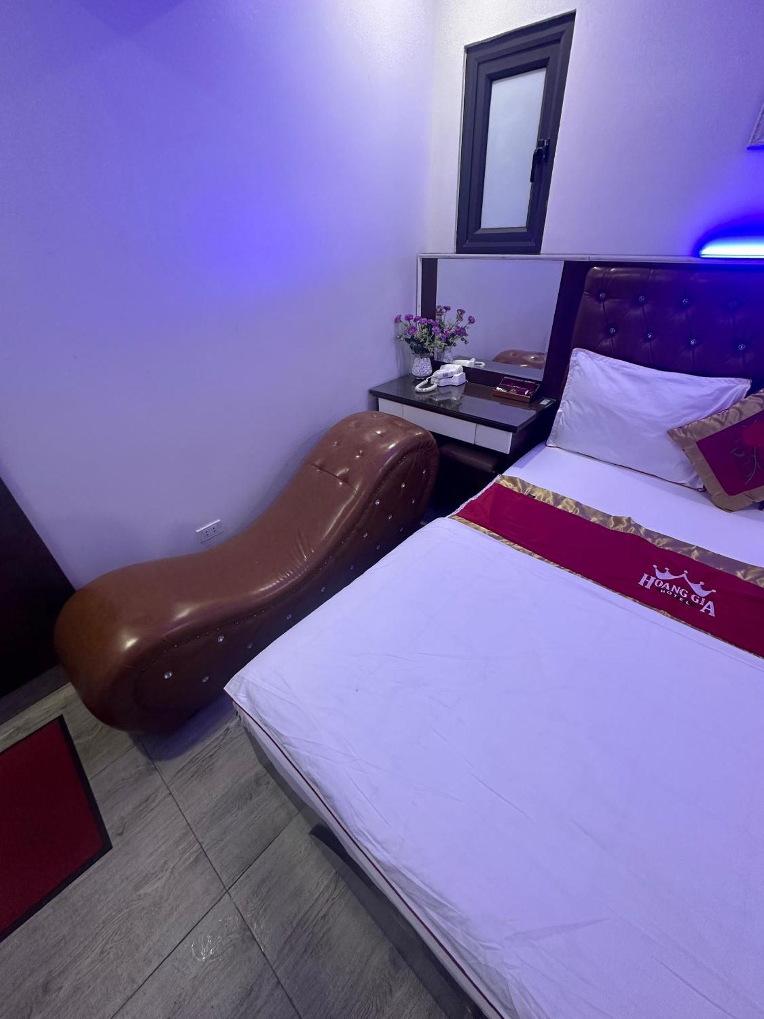 Hoang Gia Long Bien Hotel Hanoi