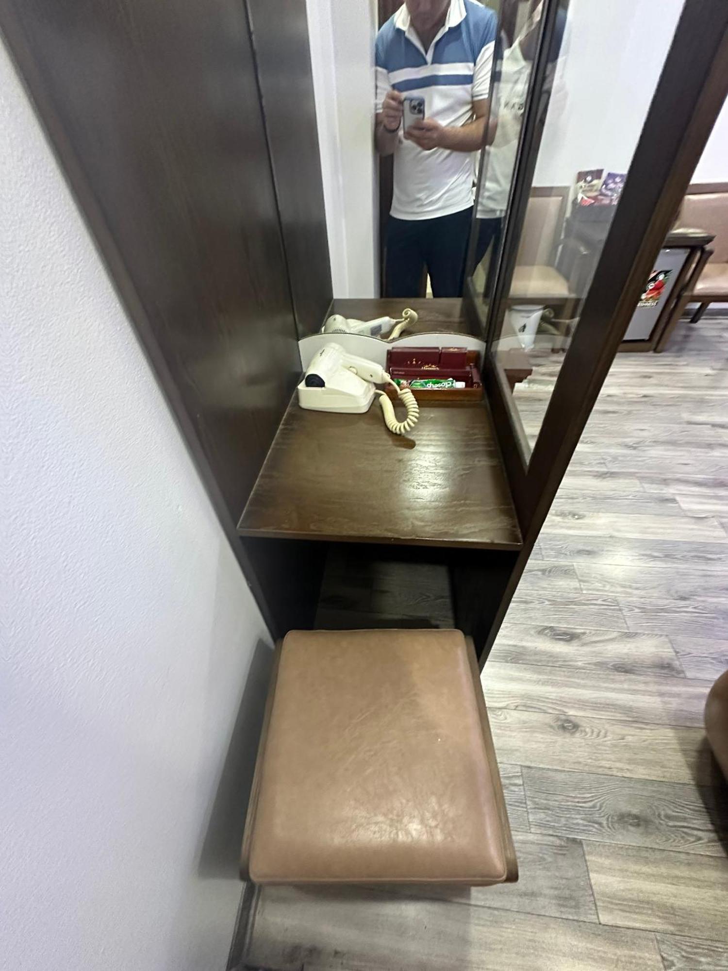 Hotel Hoang Gia Long Bien