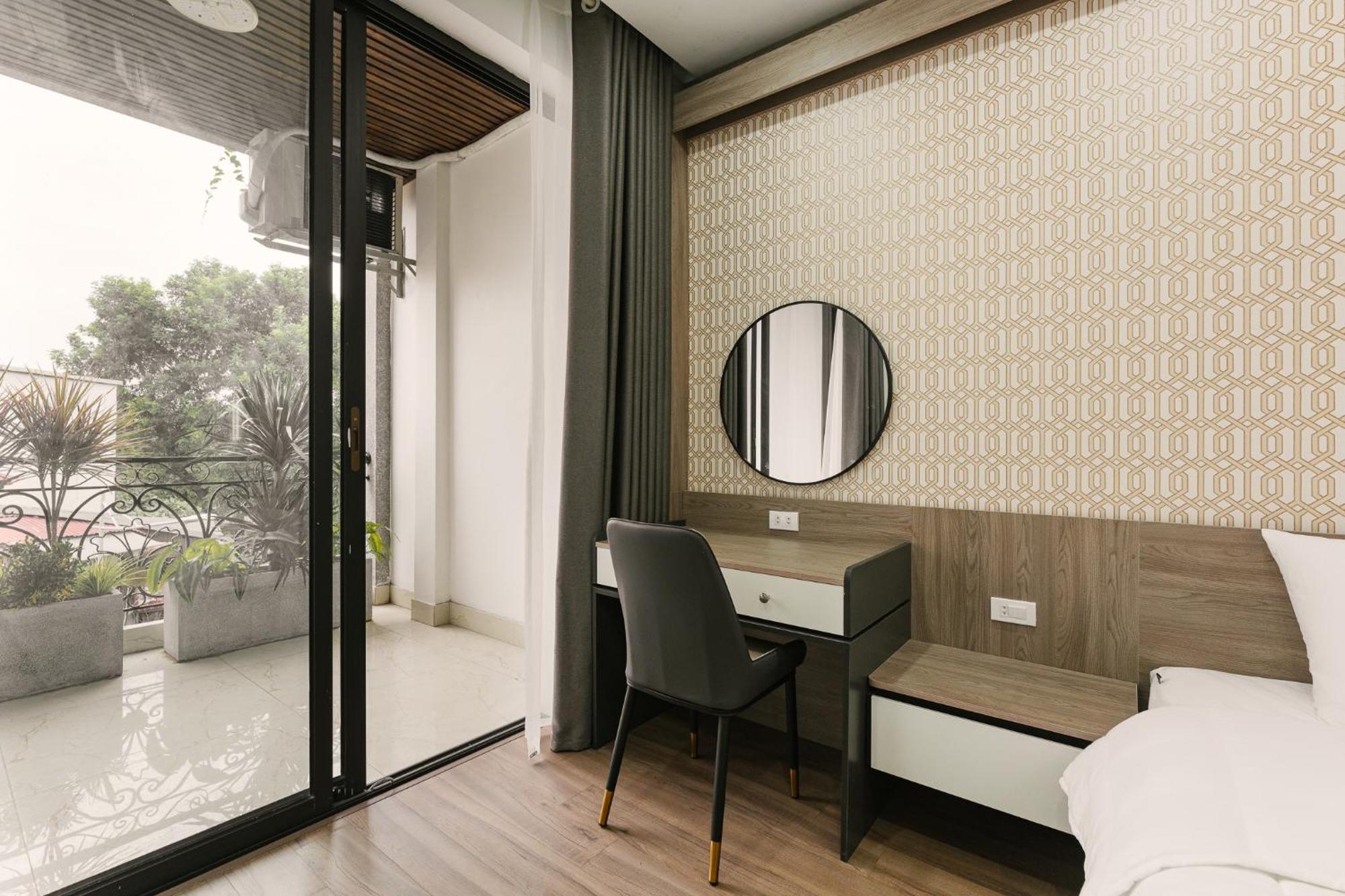 Aparthotel Delapong And Ha Noi