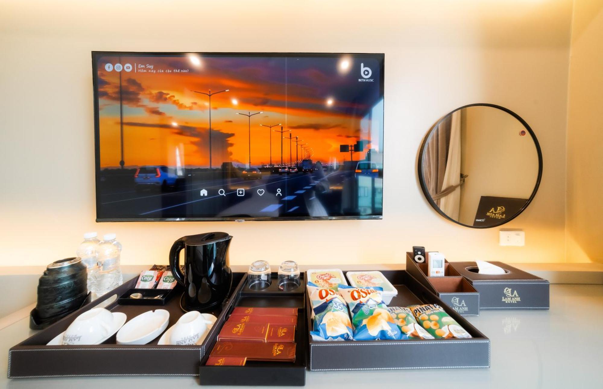 Lam Anh Hotel 6 Ngoai Giao Doan Bt4-10 Hotel