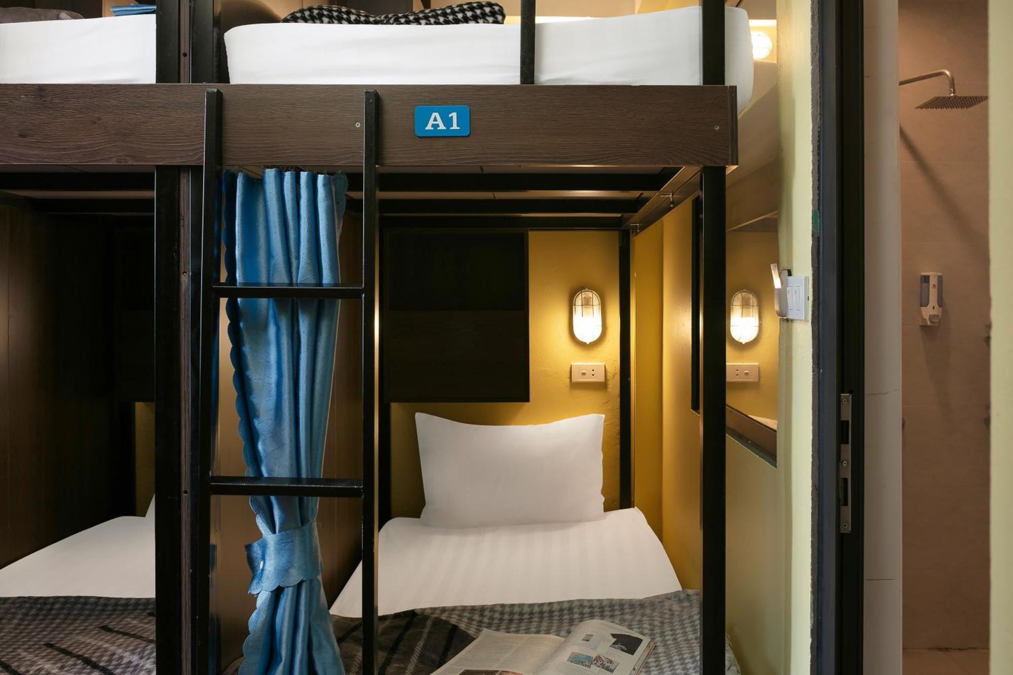 Oldtown Nomad Hostel *
