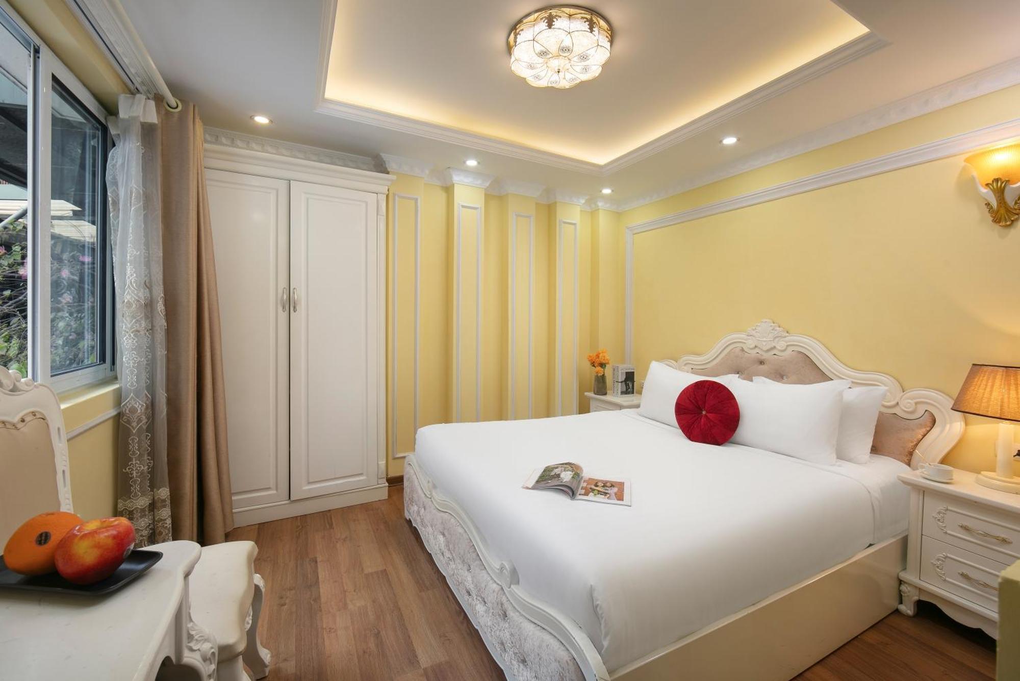 Oldtown Nomad Hostel Hanoi