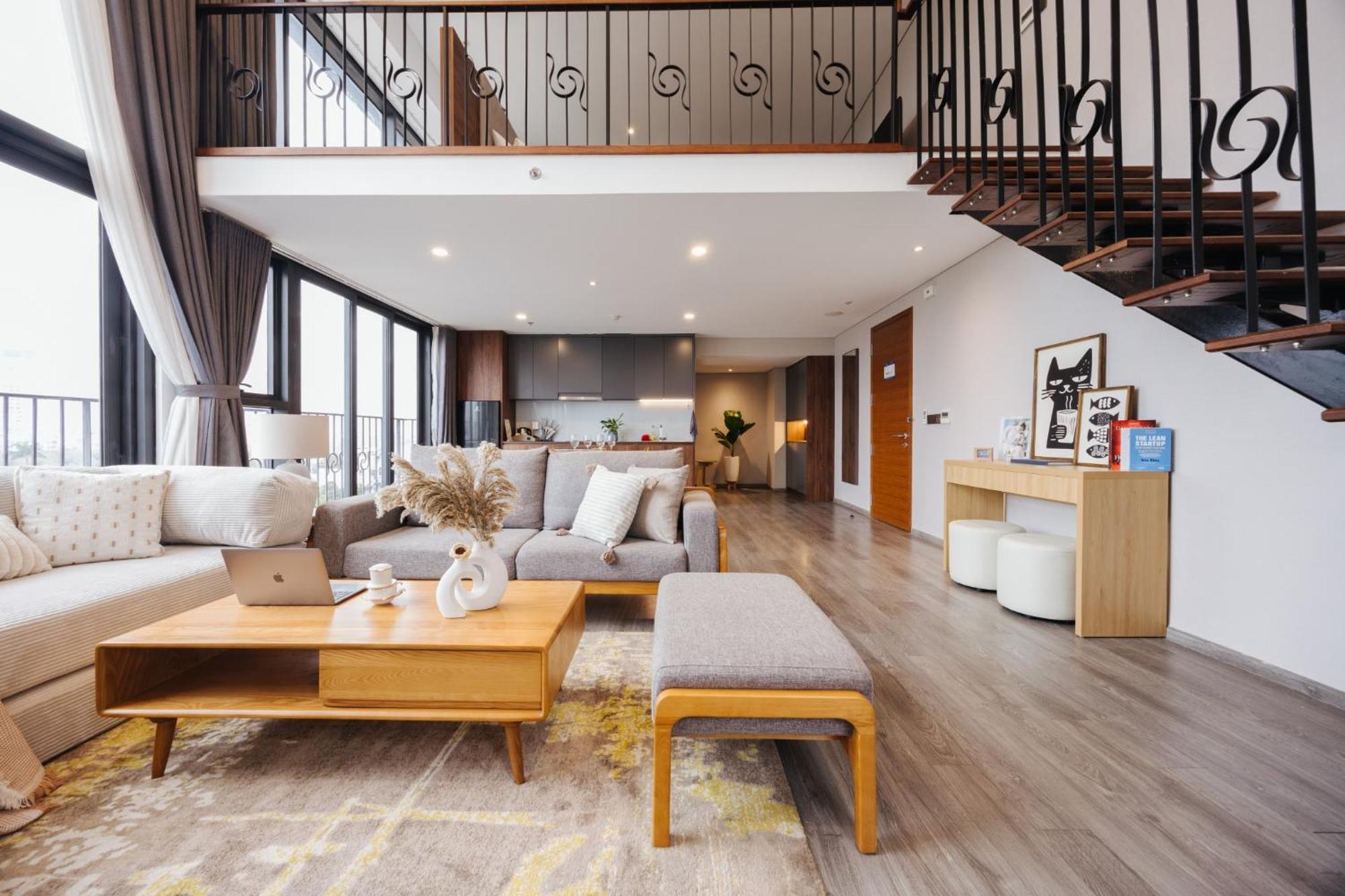 Pentstudio Duplex Apartment