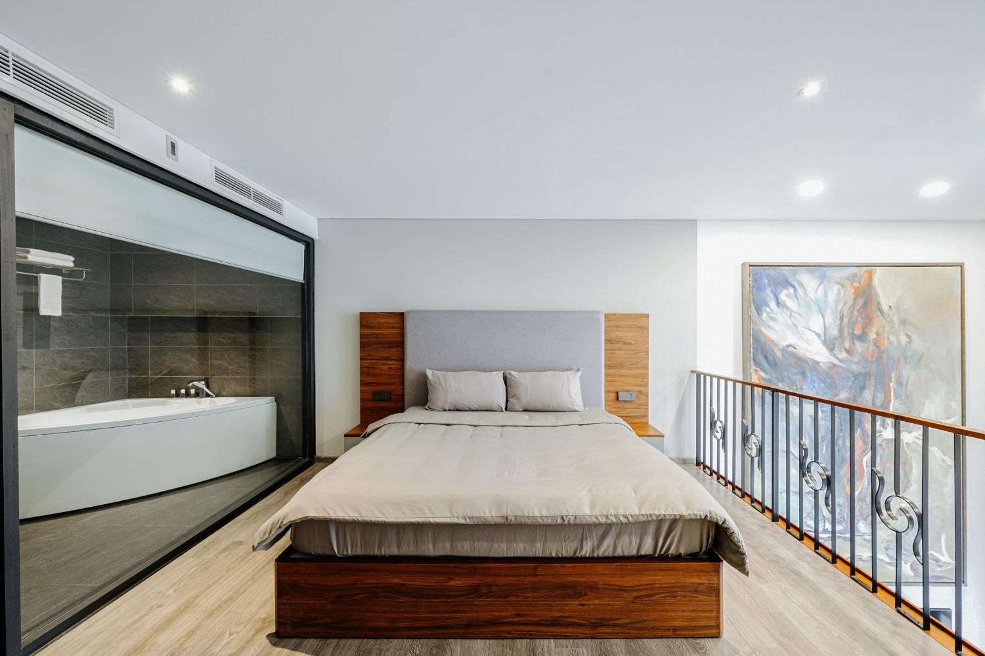 Apartment Pentstudio Duplex Hanoi
